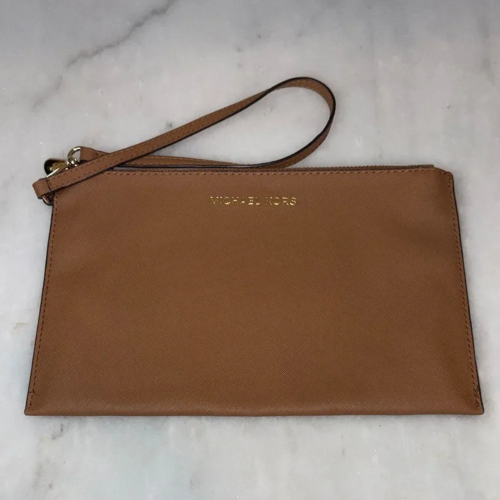 Michael Kors  Pouch Clutch Wristlet Jet Set Travel Large Pebbled Brown Leather